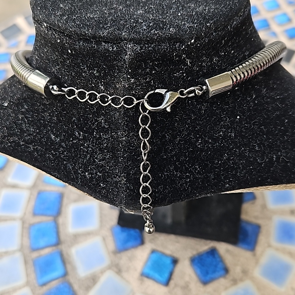 Gunmetal Rhinestone Necklace - Picture 4 of 4